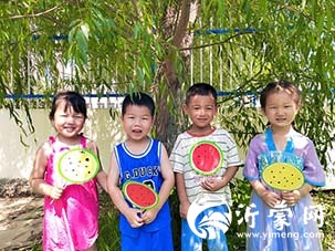 平邑县平邑街道中心幼儿园开展夏至节气活动